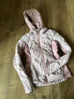 Lululemon light pink another mile jacket size 6